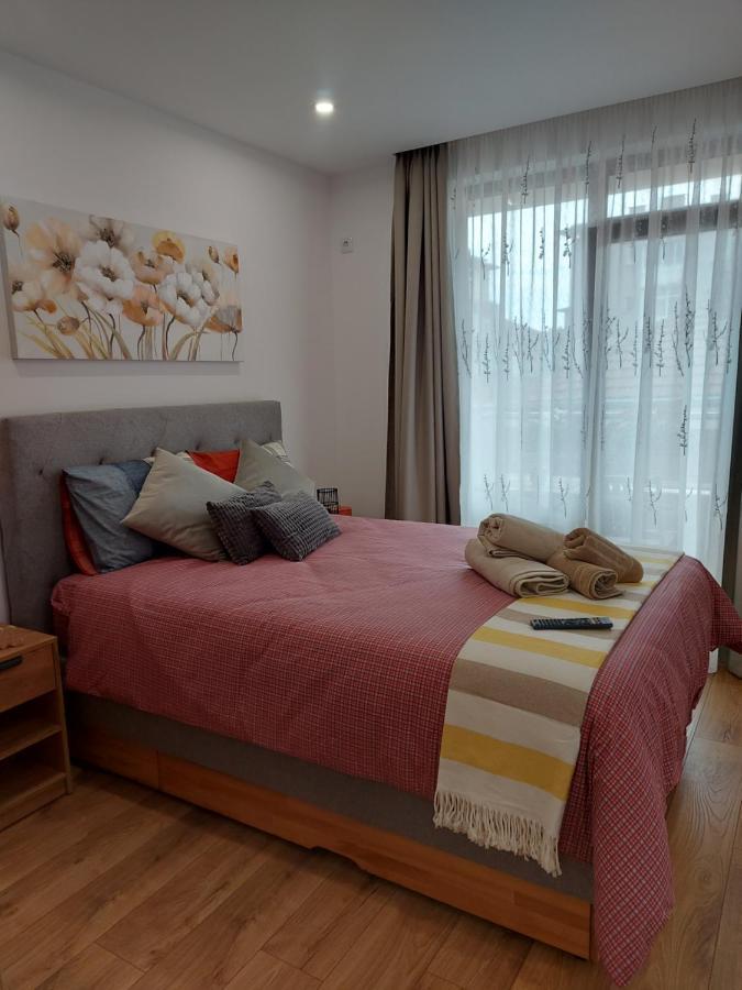 Toni'S Hidden Gem Apartment Казанлък Екстериор снимка