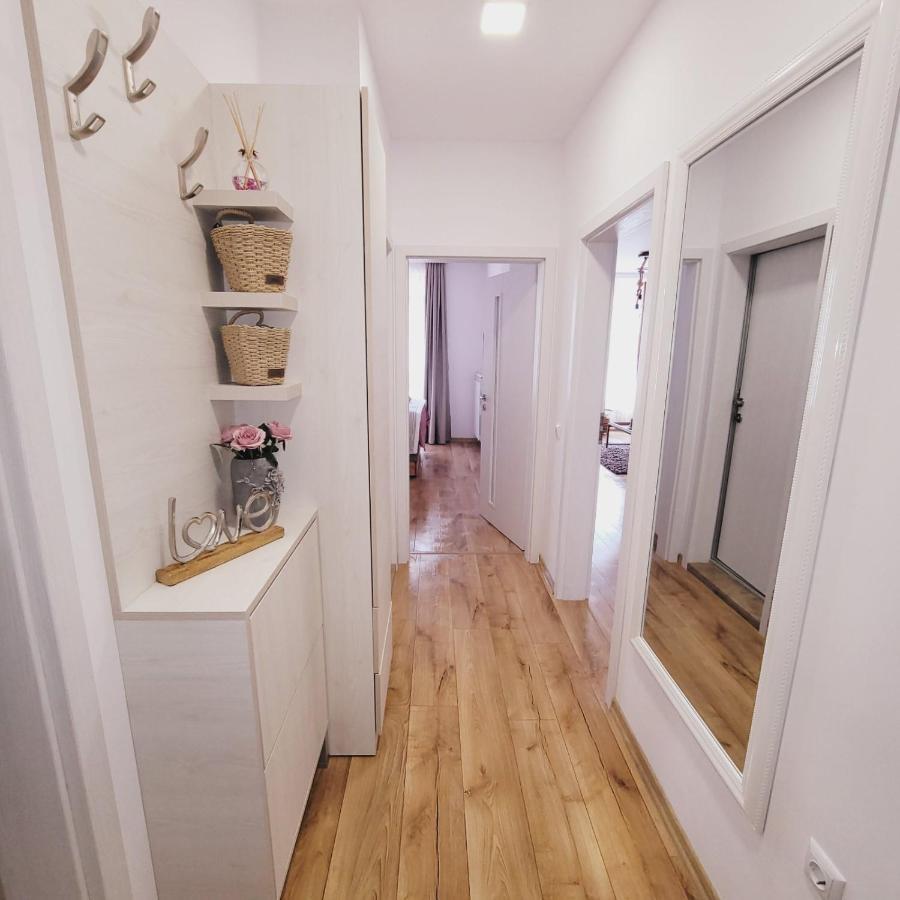 Toni'S Hidden Gem Apartment Казанлък Екстериор снимка